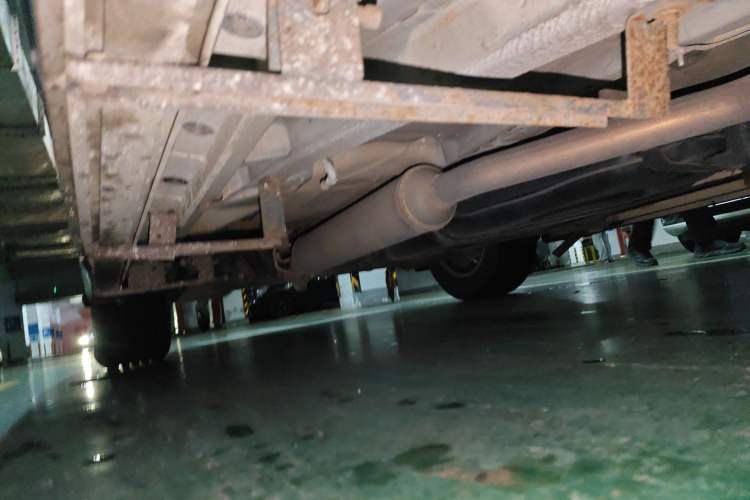 Used CHANGAN CS75 2016 1.5T Manual FENGSHANG Model Chassis Front Right