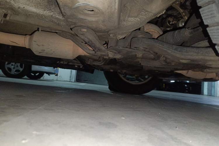 Used CHANGAN CS75 2016 1.8T Automatic Elite Model China IV Standard Chassis Front Right