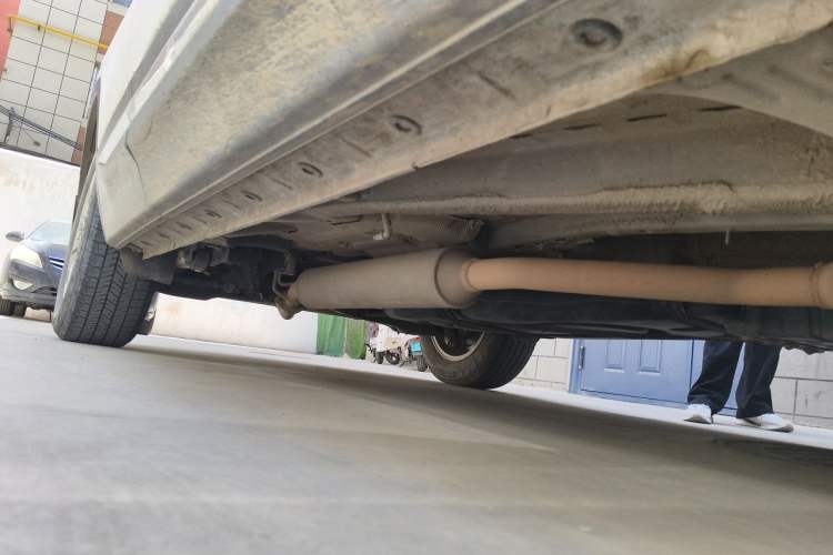 Used CHANGAN CS75 2016 1.8T Automatic Elite Model China IV Standard Chassis Front Right