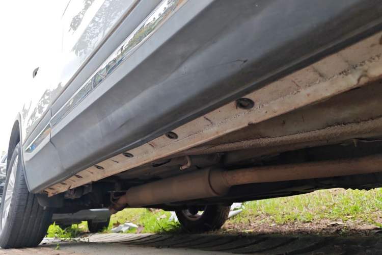 Used CHANGAN CS75 2016 1.5T Manual FENGSHANG Model Chassis Front Right