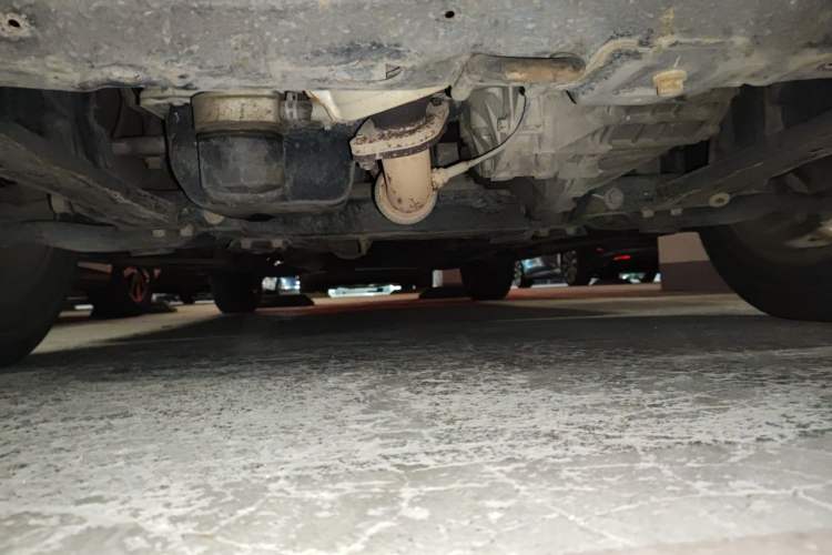 Used CHANGAN CS75 2016 1.5T Manual FENGSHANG Model Chassis Front