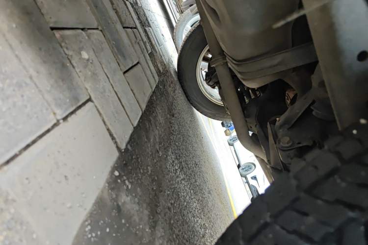 Used CHANGAN CS75 2016 1.5T Manual FENGSHANG Model Chassis Rear Left