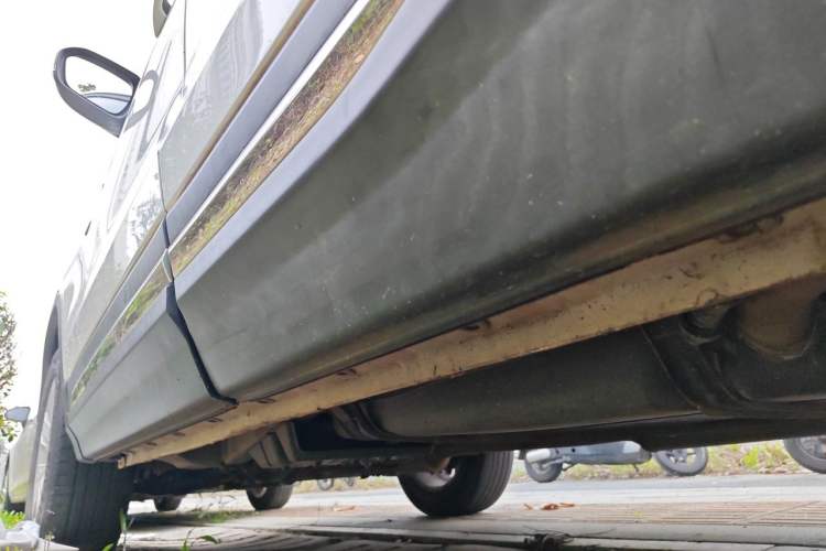 Used CHANGAN CS75 2016 1.5T Manual FENGSHANG Model Chassis Rear Left