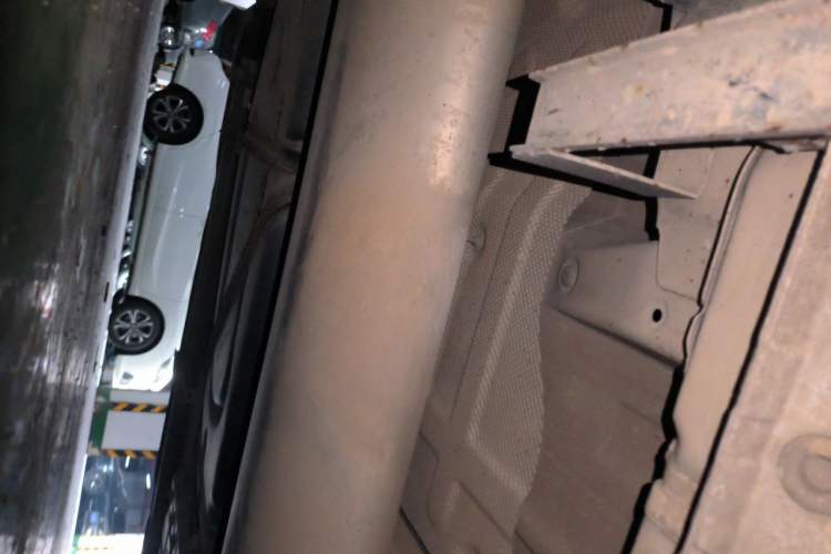 Used CHANGAN CS75 2016 2.0L Manual Luxury Version China IV Standard Chassis Rear Right