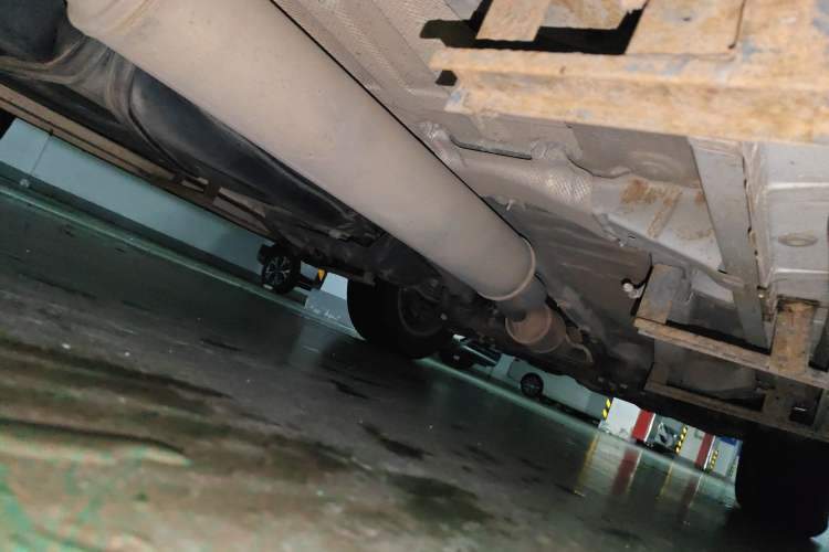 Used CHANGAN CS75 2016 1.5T Manual FENGSHANG Model Chassis Rear Right