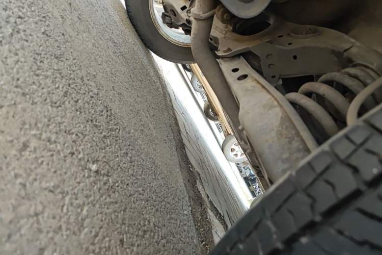 Used CHANGAN CS75 2016 1.5T Manual FENGSHANG Model Chassis Rear Right