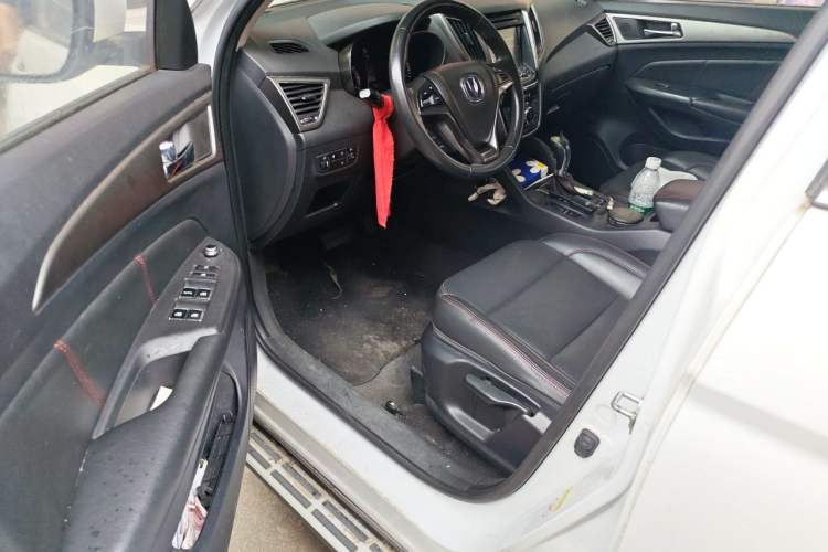 Used CHANGAN CS75 2016 1.8T Automatic Elite Model China V Standard Driver Seat