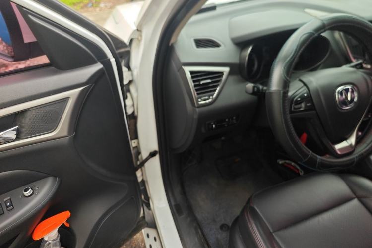 Used CHANGAN CS75 2016 2.0L Manual Luxury Version China V Standard Driver Seat