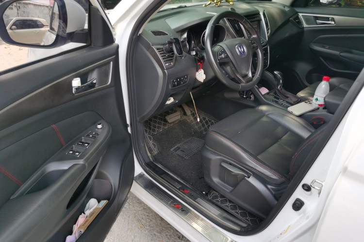 Used CHANGAN CS75 2016 1.8T Automatic Elite Model China V Standard Driver Seat