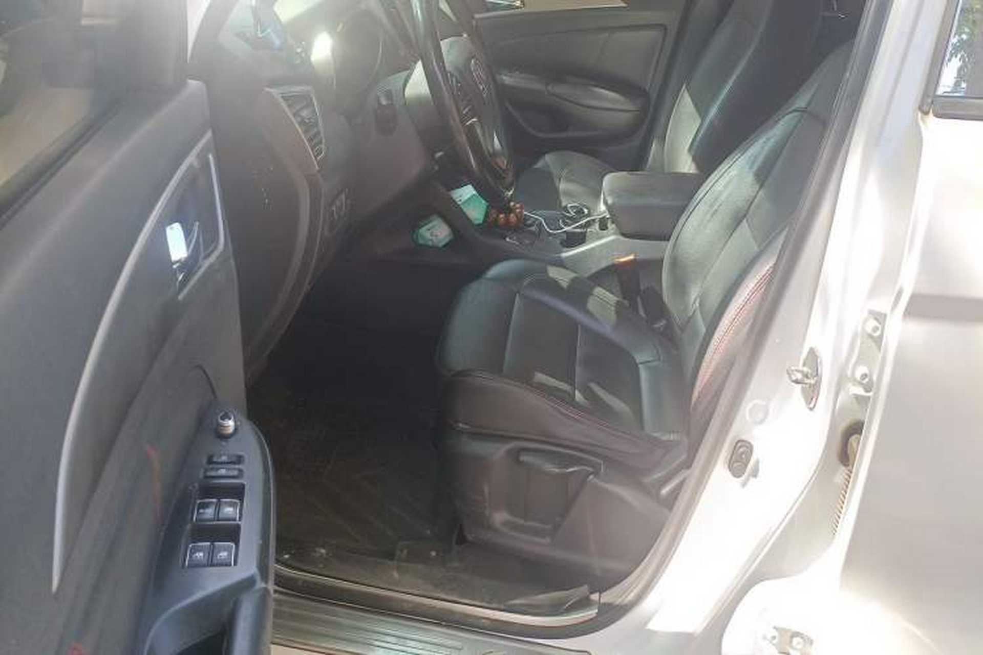 Used CHANGAN CS75 2016 1.8T Automatic Elite Model China V Standard Driver Seat