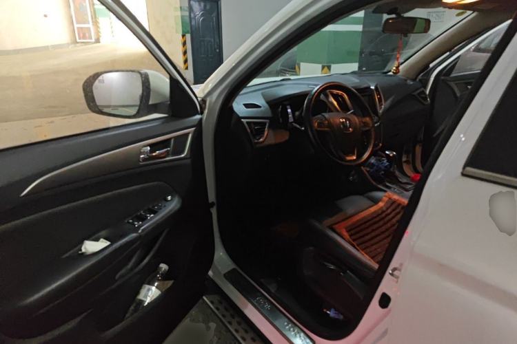 Used CHANGAN CS75 2016 1.8T Automatic Elite Model China IV Standard Driver Seat