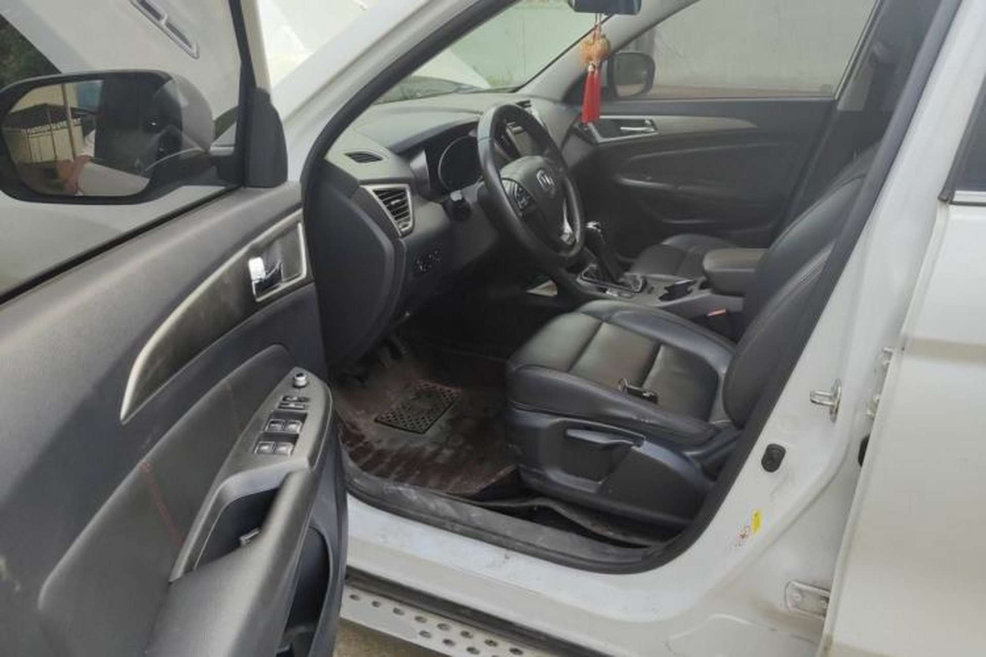 Used CHANGAN CS75 2016 1.5T Manual FENGSHANG Model Driver Seat