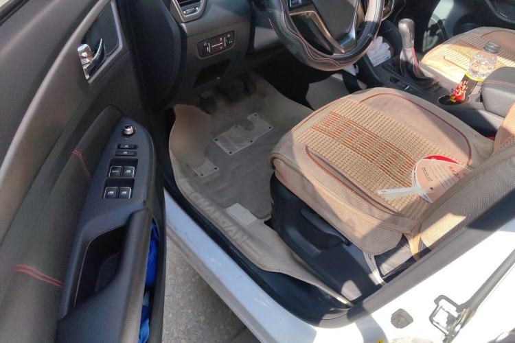 Used CHANGAN CS75 2016 2.0L Manual Luxury Version China V Standard Driver Seat