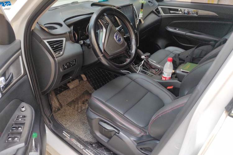 Used CHANGAN CS75 2016 1.8T Automatic Elite Model China V Standard Driver Seat