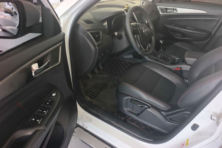 Used CHANGAN CS75 2016 2.0L Manual Luxury Version China V Standard Driver Seat