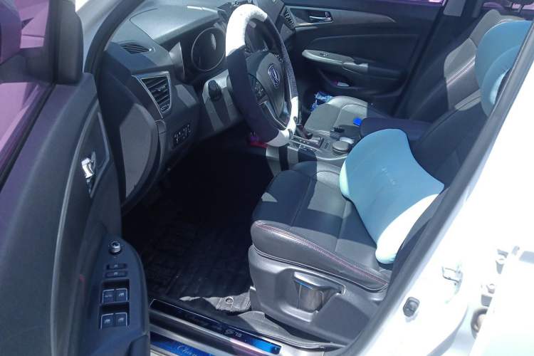 Used CHANGAN CS75 2016 1.8T Automatic Elite Model China V Standard Driver Seat