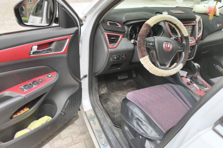 Used CHANGAN CS75 2016 1.8T Automatic Elite Model China V Standard Driver Seat