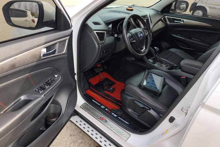 Used CHANGAN CS75 2016 1.8T Automatic Elite Model China V Standard Driver Seat