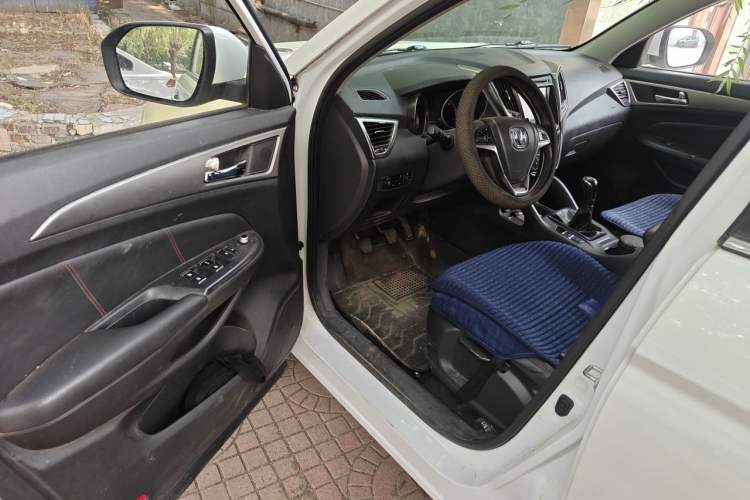 Used CHANGAN CS75 2016 1.5T Manual FENGSHANG Model Driver Seat