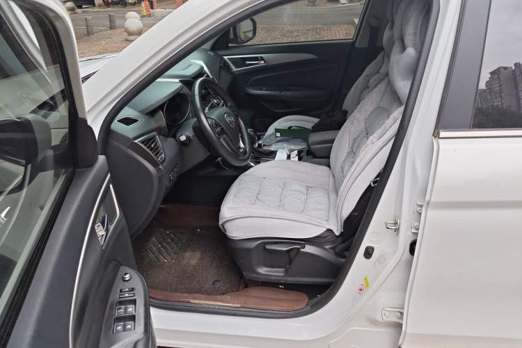 Used CHANGAN CS75 2016 1.8T Automatic Elite Model China V Standard Driver Seat