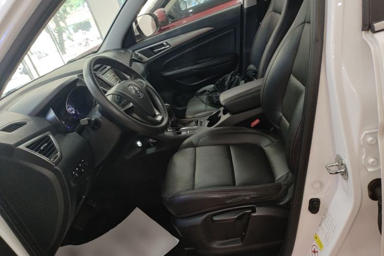 Used CHANGAN CS75 2016 1.8T Automatic Elite Model China V Standard Driver Seat