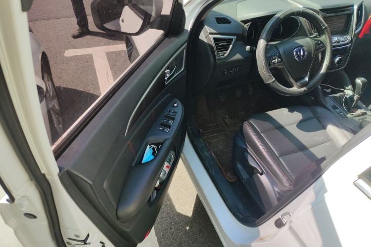 Used CHANGAN CS75 2016 2.0L Manual Luxury Version China V Standard Driver Seat