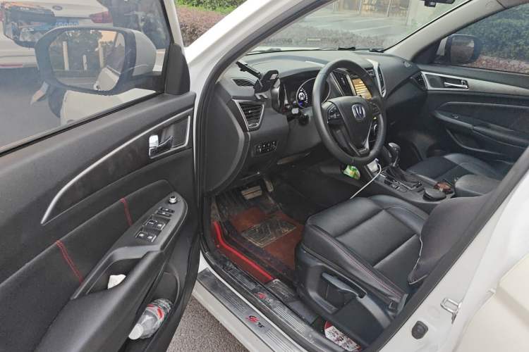 Used CHANGAN CS75 2016 1.8T Automatic Elite Model China V Standard Driver Seat