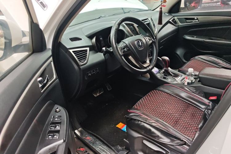 Used CHANGAN CS75 2016 1.8T Automatic Elite Model China V Standard Driver Seat