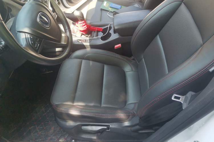 Used CHANGAN CS75 2016 2.0L Manual Luxury Version China V Standard Driver Seat
