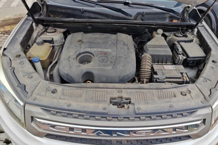 Used CHANGAN CS75 2016 1.8T Automatic Elite Model China IV Standard Engine Bay