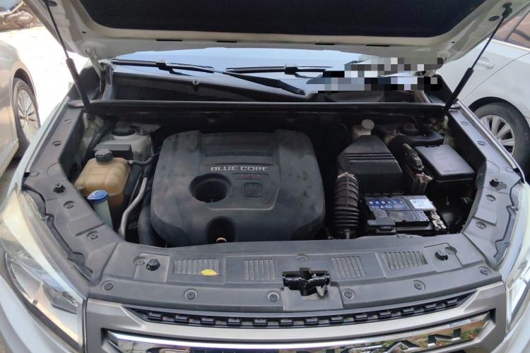 Used CHANGAN CS75 2016 1.8T Automatic Elite Model China V Standard Engine Bay