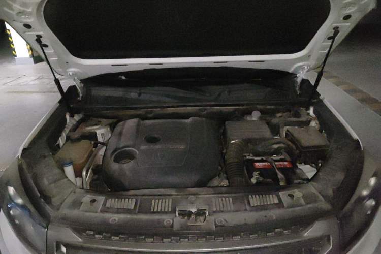 Used CHANGAN CS75 2016 1.5T Manual FENGSHANG Model Engine Bay