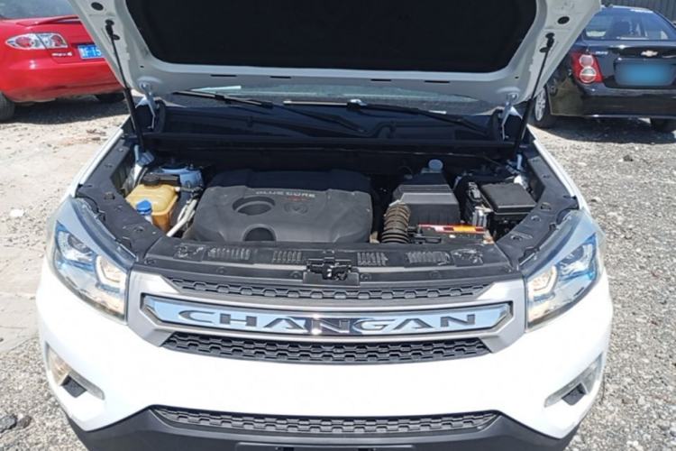 Used CHANGAN CS75 2016 1.8T Automatic Elite Model China V Standard Engine Bay