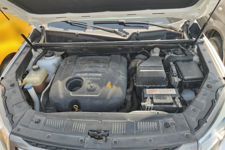 Used CHANGAN CS75 2016 2.0L Manual Comfort Version China V Standard Engine Bay