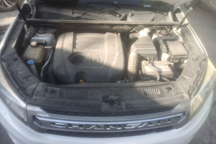Used CHANGAN CS75 2016 1.8T Automatic Elite Model China V Standard Engine Bay