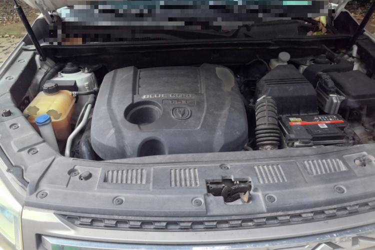 Used CHANGAN CS75 2016 1.8T Automatic Elite Model China IV Standard Engine Bay