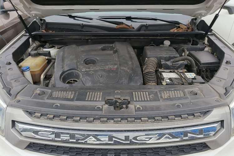 Used CHANGAN CS75 2016 1.5T Manual FENGSHANG Model Engine Bay