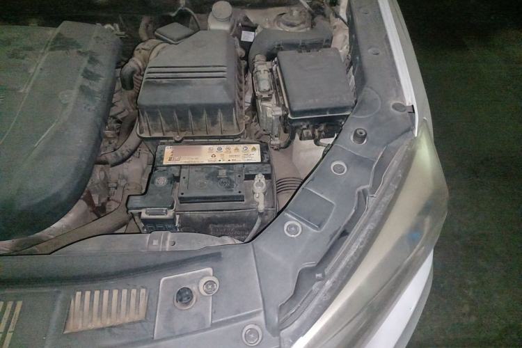 Used CHANGAN CS75 2016 2.0L Manual Luxury Version China V Standard Engine Bay Left