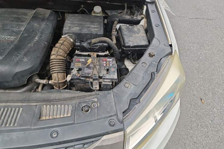 Used CHANGAN CS75 2016 1.5T Manual FENGSHANG Model Engine Bay Left