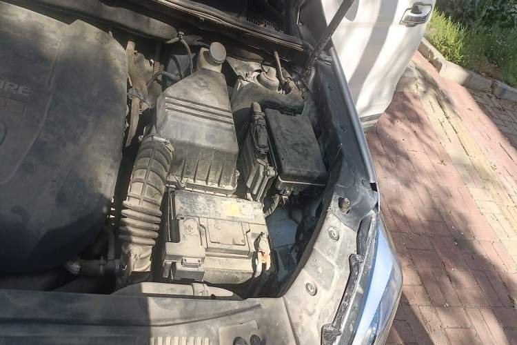 Used CHANGAN CS75 2016 1.8T Automatic Elite Model China V Standard Engine Bay Left