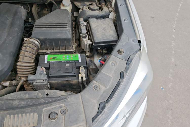 Used CHANGAN CS75 2016 1.8T Automatic Elite Model China V Standard Engine Bay Left