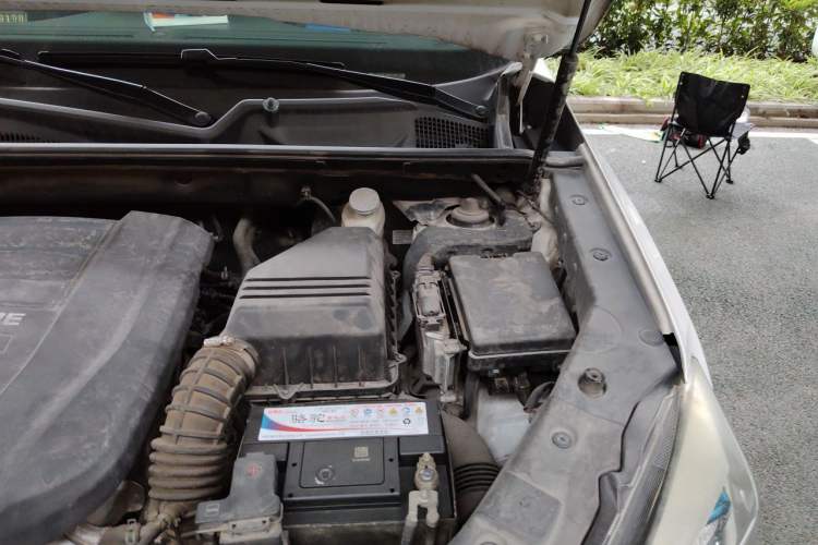 Used CHANGAN CS75 2016 1.8T Automatic Elite Model China V Standard Engine Bay Left