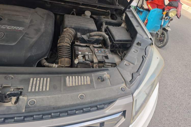 Used CHANGAN CS75 2016 1.5T Manual FENGSHANG Model Engine Bay Left