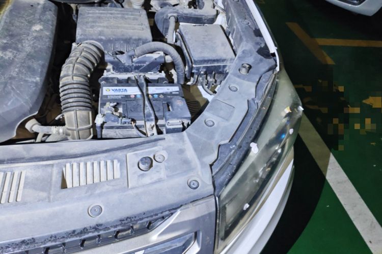 Used CHANGAN CS75 2016 1.5T Manual FENGSHANG Model Engine Bay Left