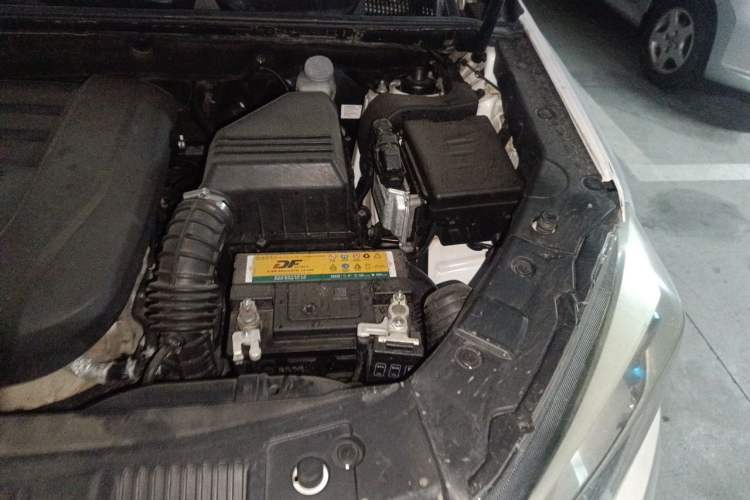 Used CHANGAN CS75 2016 1.8T Automatic Elite Model China IV Standard Engine Bay Left