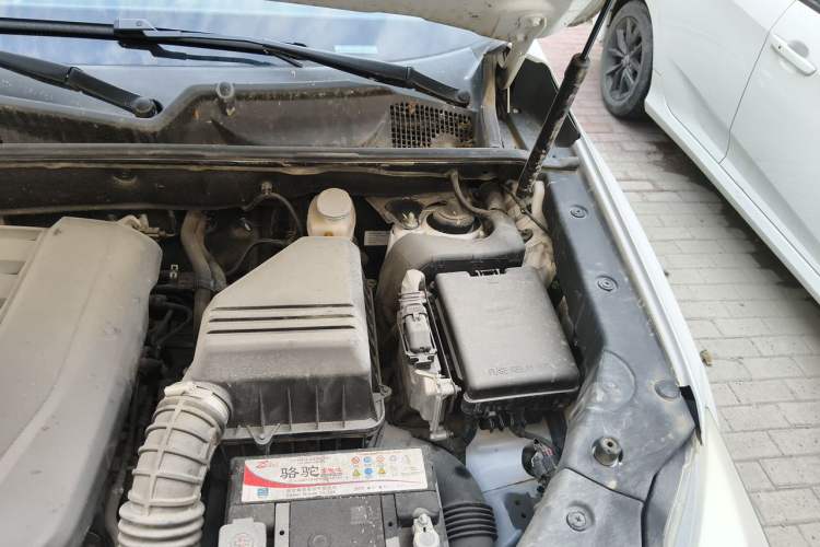 Used CHANGAN CS75 2016 1.8T Automatic Elite Model China V Standard Engine Bay Left