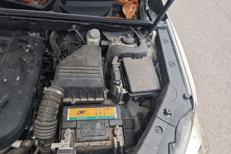 Used CHANGAN CS75 2016 1.8T Automatic Elite Model China V Standard Engine Bay Left