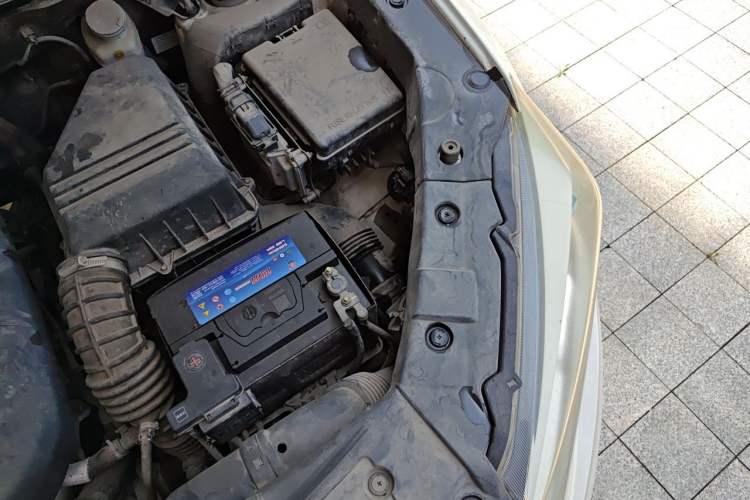 Used CHANGAN CS75 2016 1.8T Automatic Elite Model China V Standard Engine Bay Left