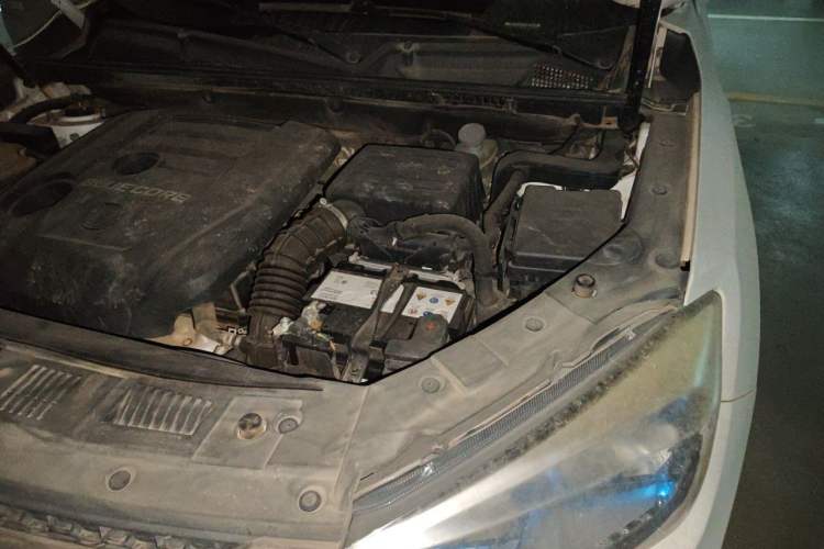 Used CHANGAN CS75 2016 1.5T Manual FENGSHANG Model Engine Bay Left