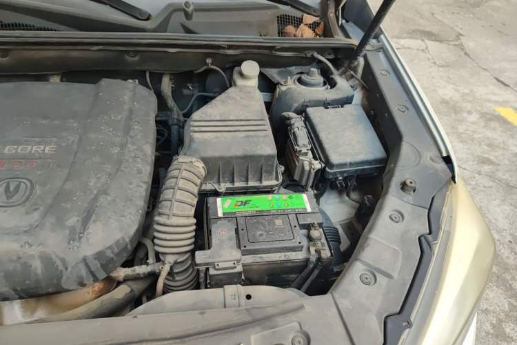 Used CHANGAN CS75 2016 1.8T Automatic Elite Model China V Standard Engine Bay Left